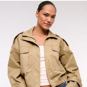 Abercrombie & Fitch Women's Khaki Utility Jacket